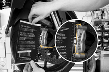 Roadlok motorslot voor radiale remklauwen